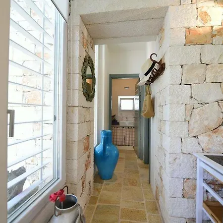 Trulli Cortese Con Piscina *